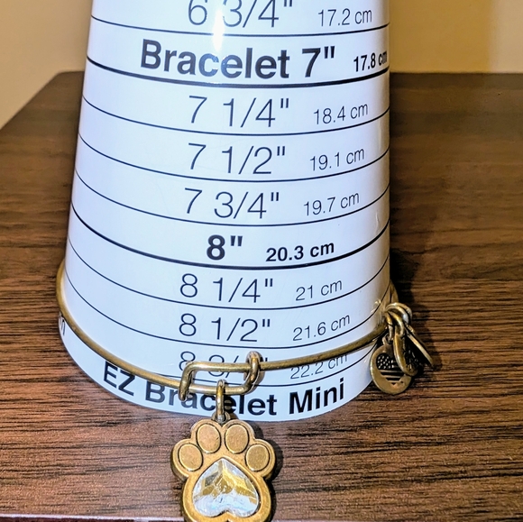 Alex and Ani Crystal Paw Prints of Love Charm Bangle / Bracelet Expandable 2017 - Picture 5 of 5